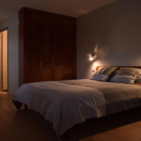 De L'Autre Cote Bed and Breakfast Garlin Εξωτερικό φωτογραφία